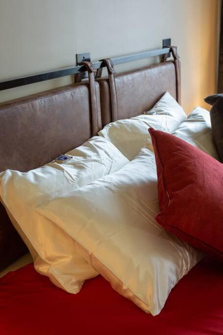 Ferienwohnung King Bed W/ Panoramic Views Of Dt! Rochester Exterior foto